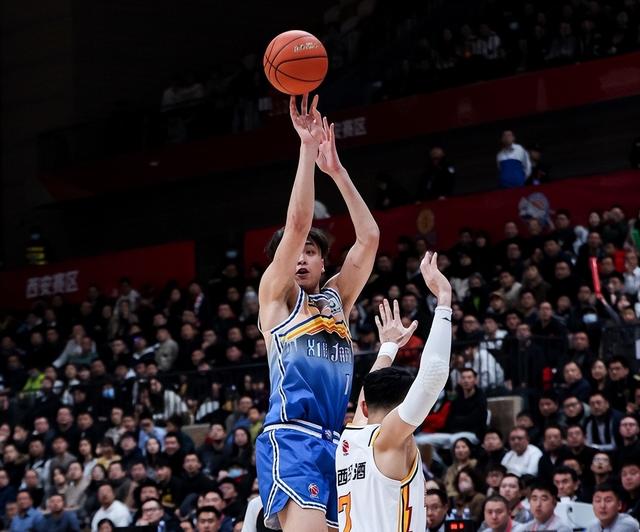 陕西男篮大获胜利，信心倍增的简单介绍