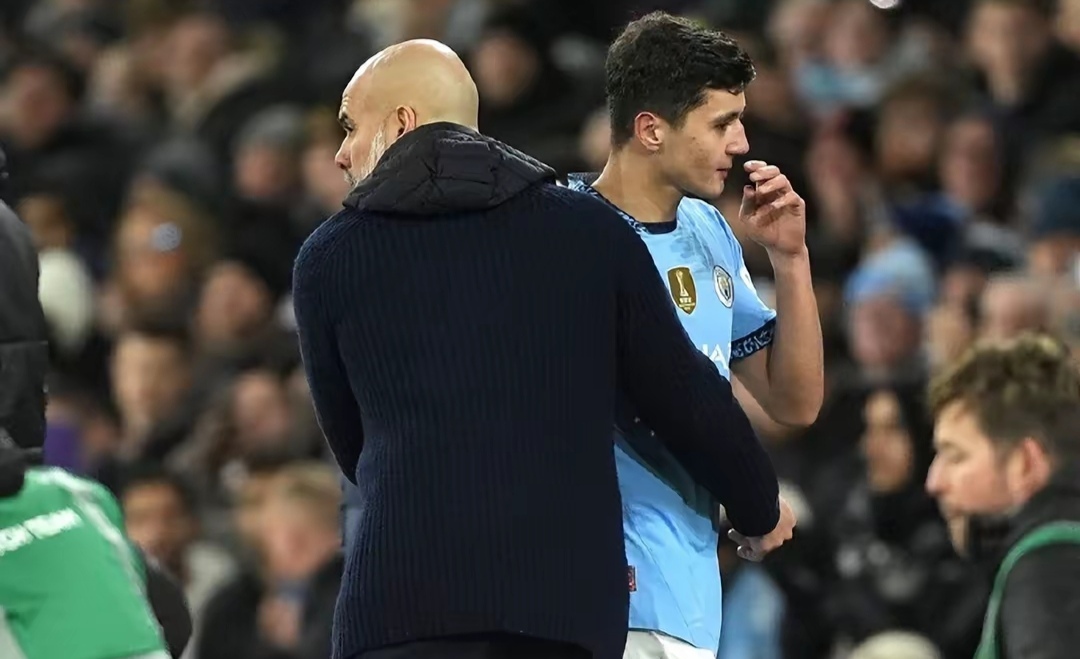 上港力克劲旅，继续保持领先优势的简单介绍