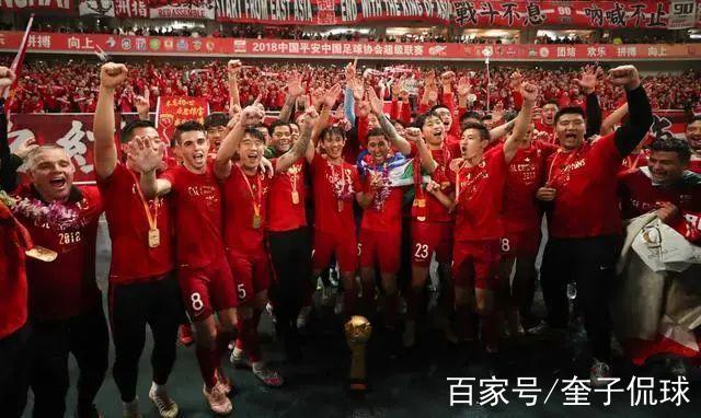 上港力克劲旅，继续保持领先优势的简单介绍