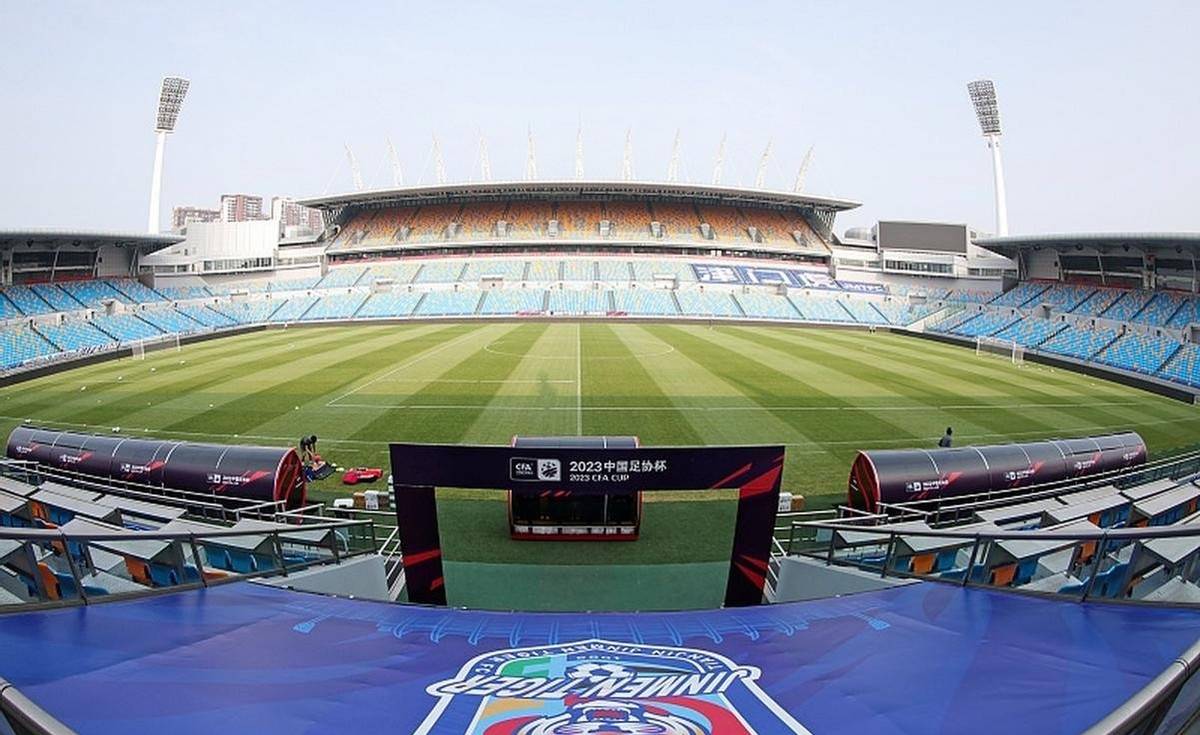 开云体育-天津泰达紧咬降级区，迎来胜利