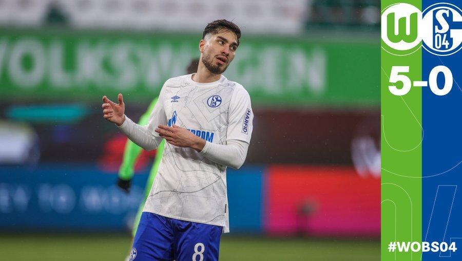 关于沙尔克遭遇连败，战绩下滑令球迷担忧的信息