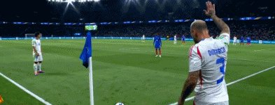 开云体育在线-欧国联比赛中精美一击让球队抢先进球，开门红