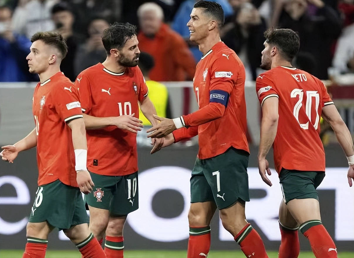 开云体育-包含火爆对决：欧国联比赛的激烈角逐的词条