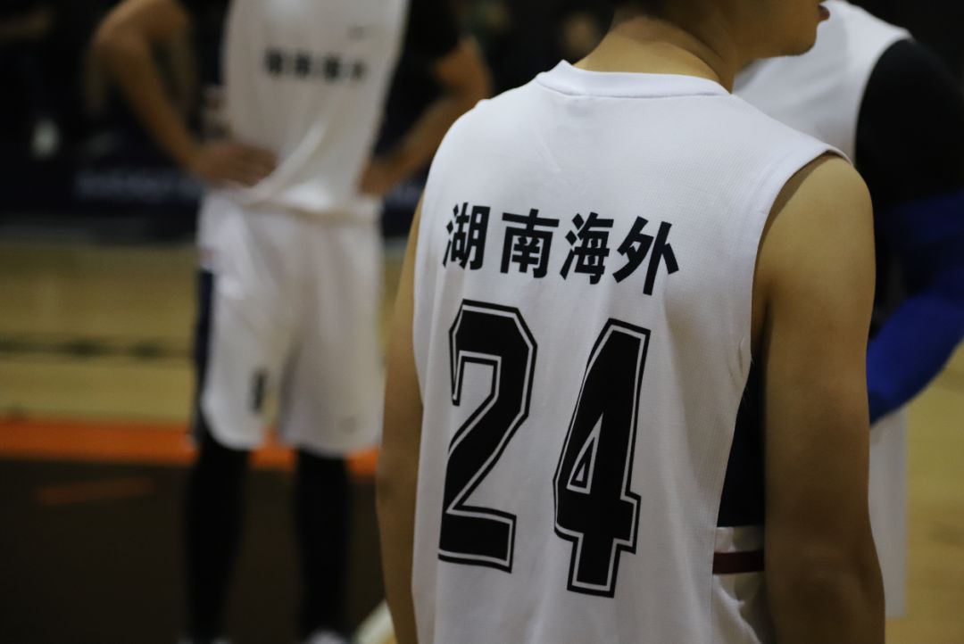 美洲篮球队在联赛中取得成功