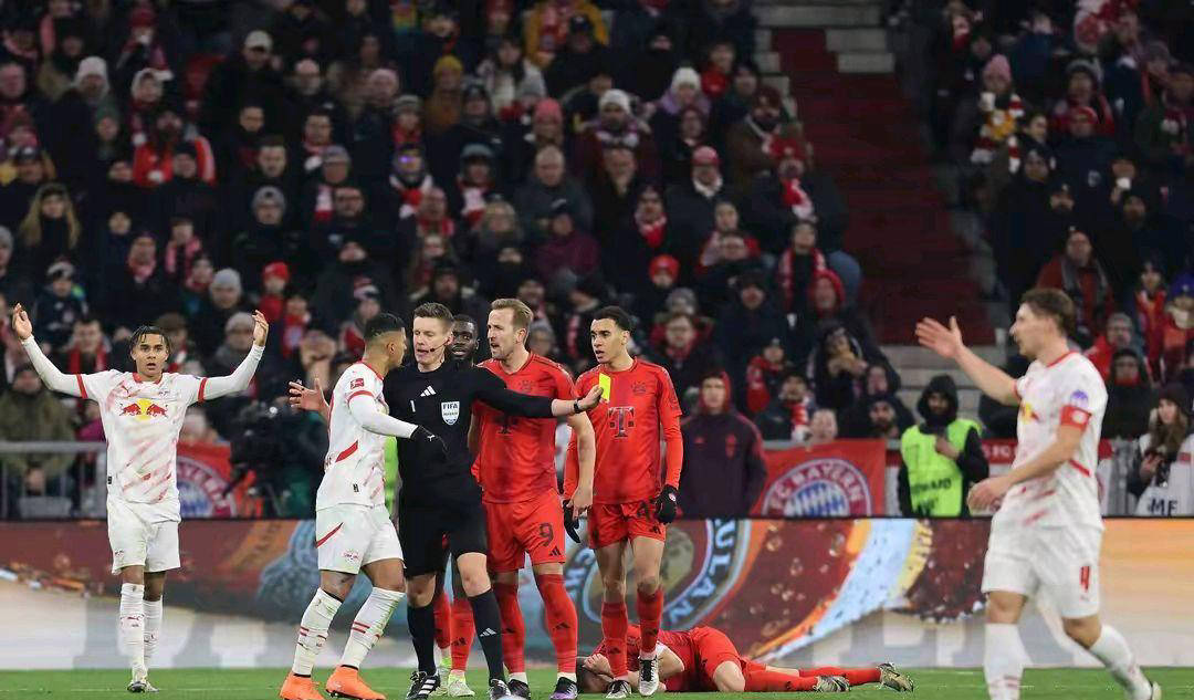 开云体育在线-关于拜仁慕尼黑主场取胜，德甲豪门不想失宠的信息