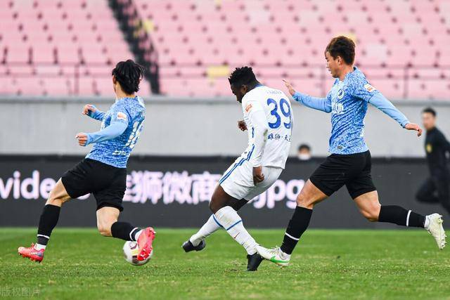 黄海遭遇连败，保级形势岌岌可危的简单介绍