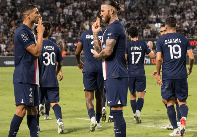 斯特拉斯堡豪取连胜，稳固领先位置