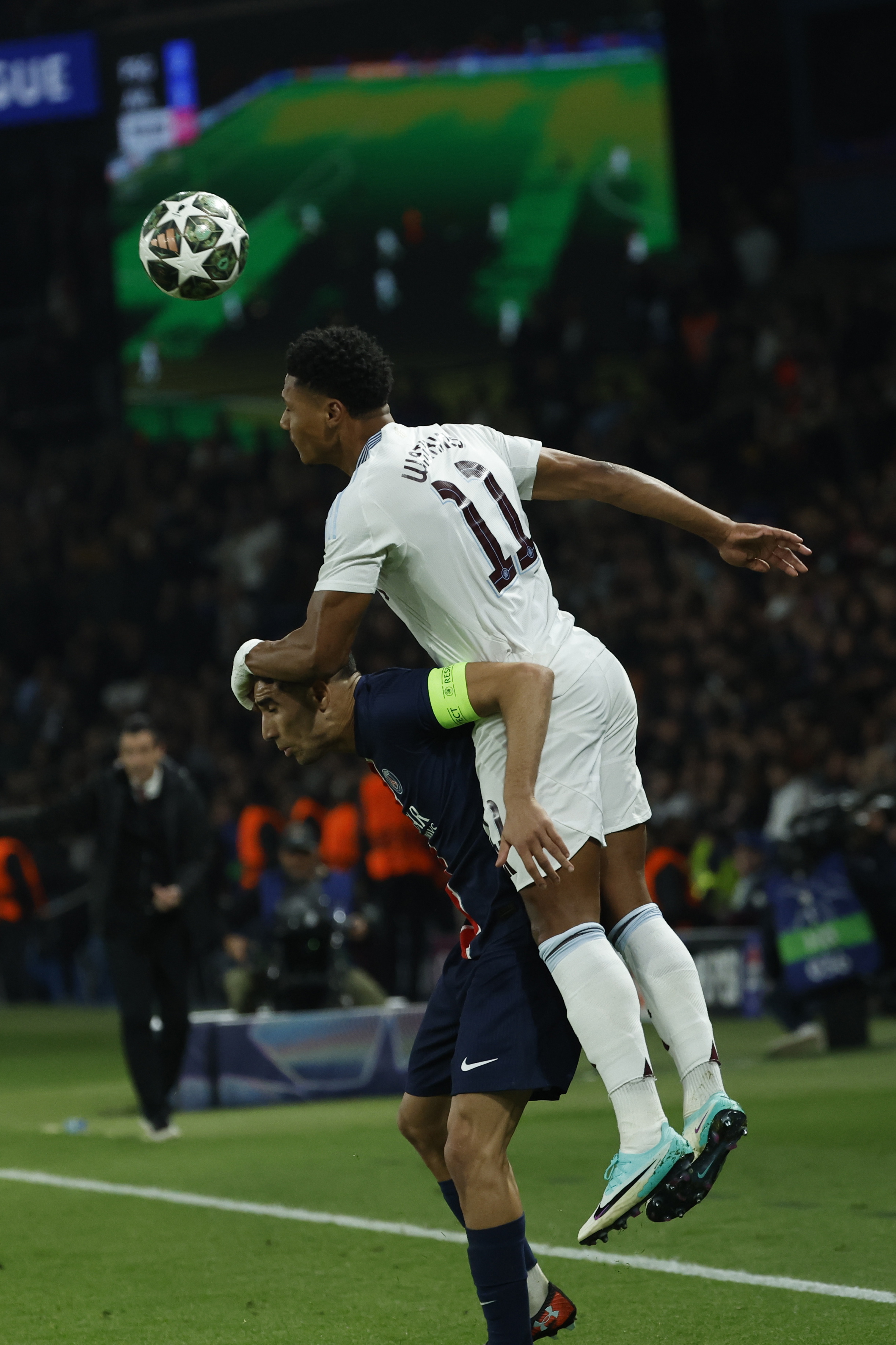 开云体育在线-欧洲联赛即将上演一幕幕令人期待的情节