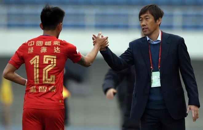 台湾球队不断调整阵容，赢得宝贵胜利