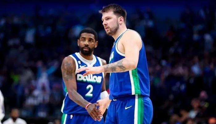 独行侠客场击溃对手，实力得到认可