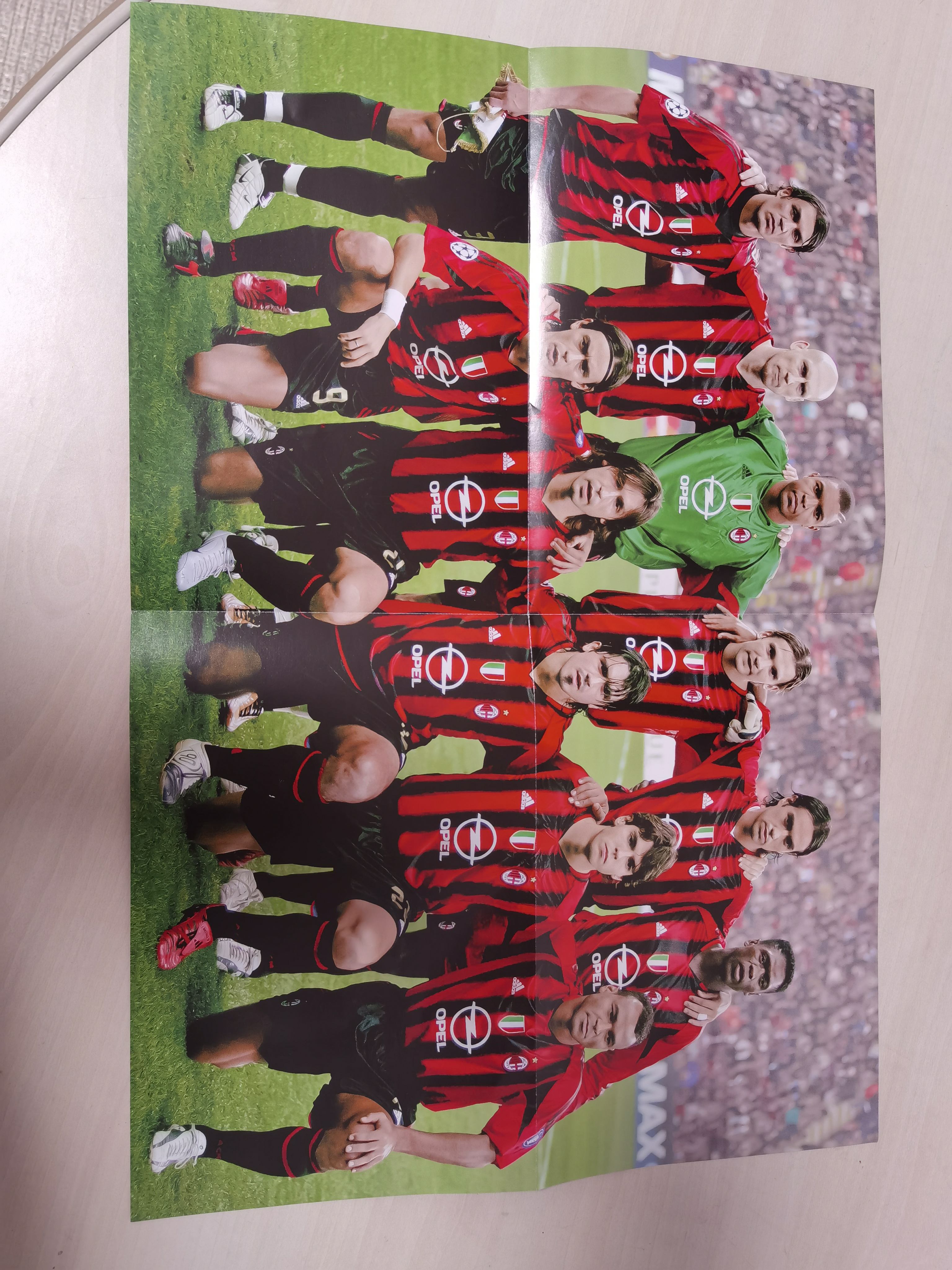 包含AC米兰核心球员伤愈复出，迎战重要胜利的词条