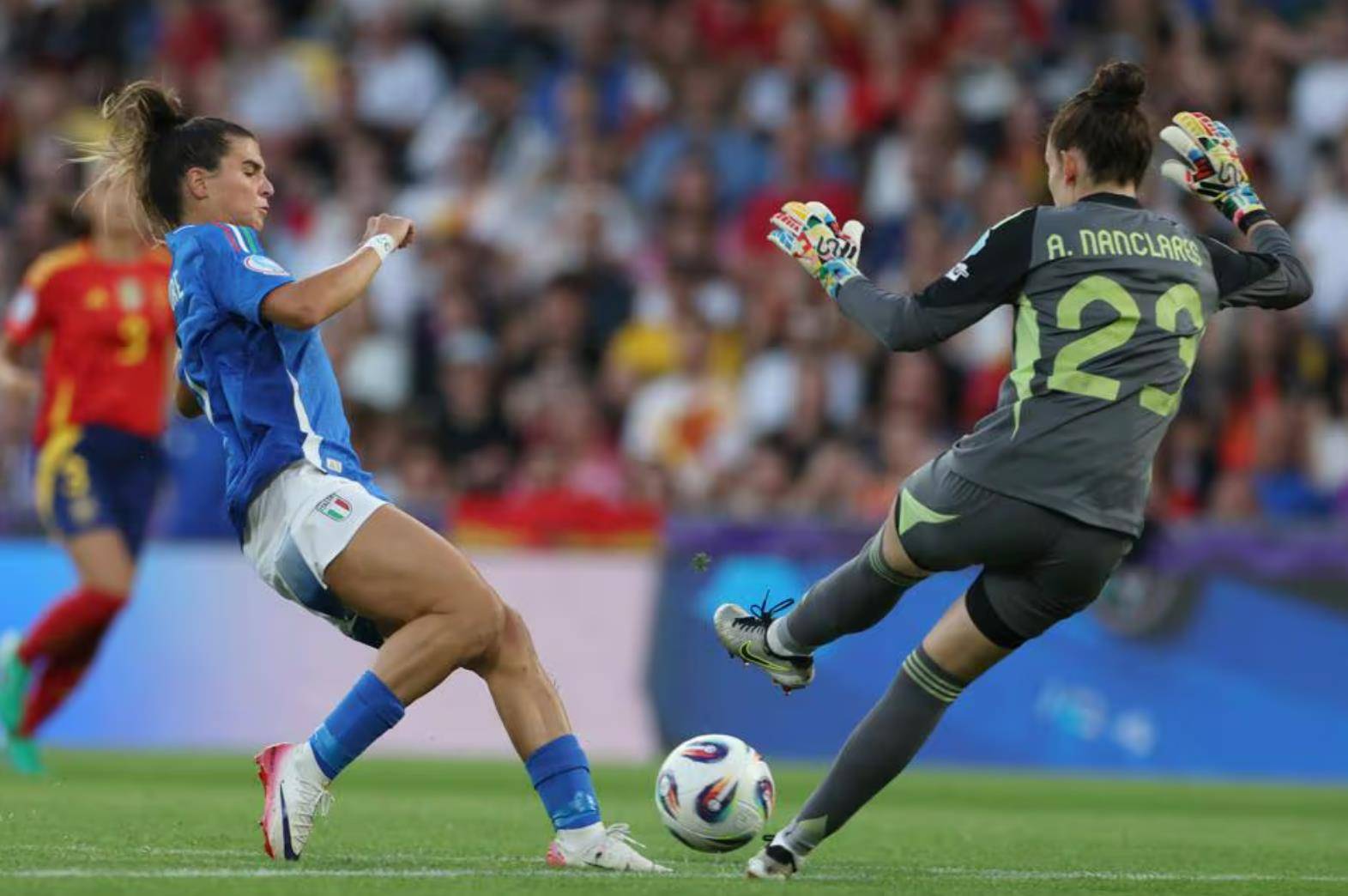 瑞典队零封智利，意大利女足取得胜利