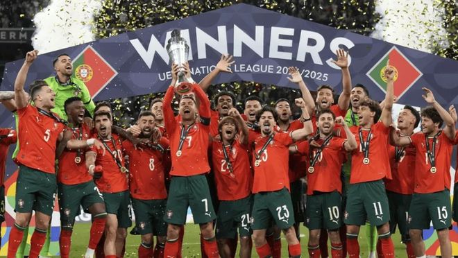 开云体育-葡萄牙国家队赢得胜利，在欧国联中稳居榜首