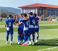 开云APP-巴里特大获胜利，提升领先优势