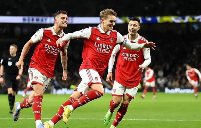 伊朗劲旅取得关键胜利，晋级前八的简单介绍