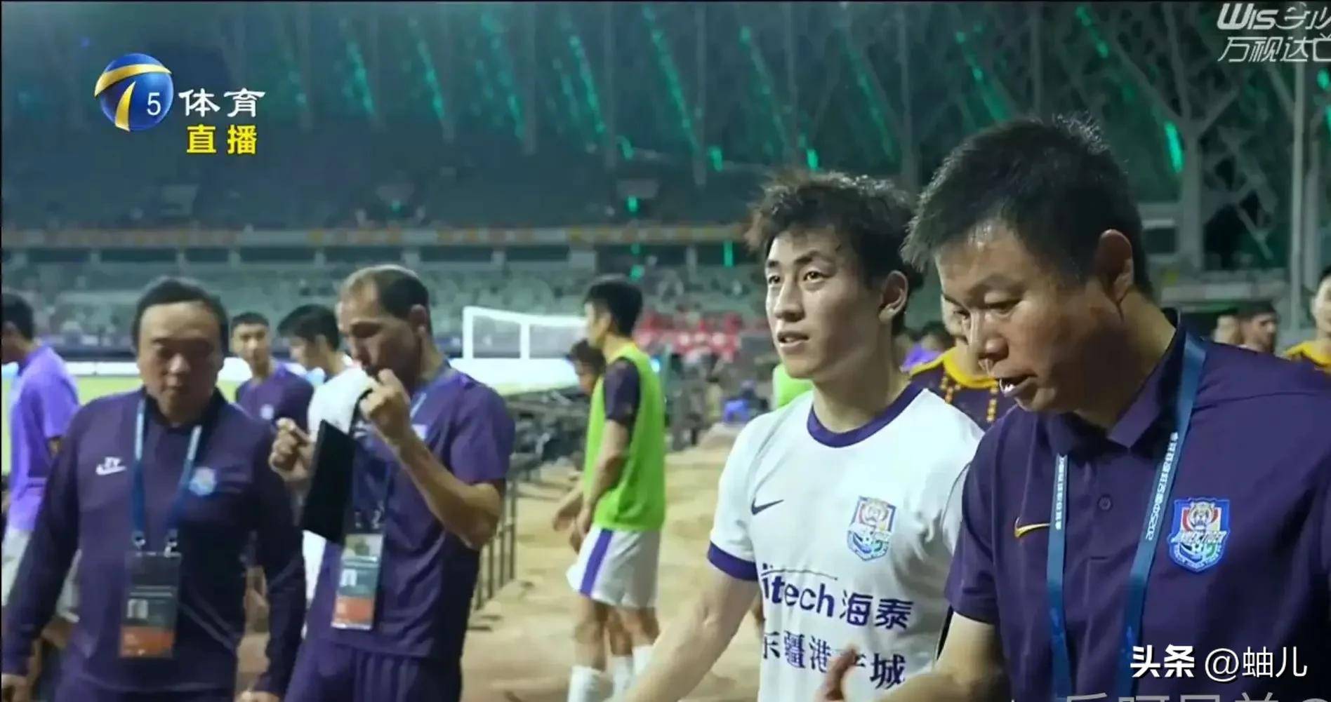 孔雀胜掘金，球员表现漂亮受到球迷喜爱