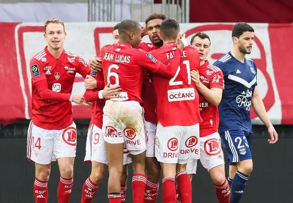 南特队再遭败绩，法甲排名继续下滑