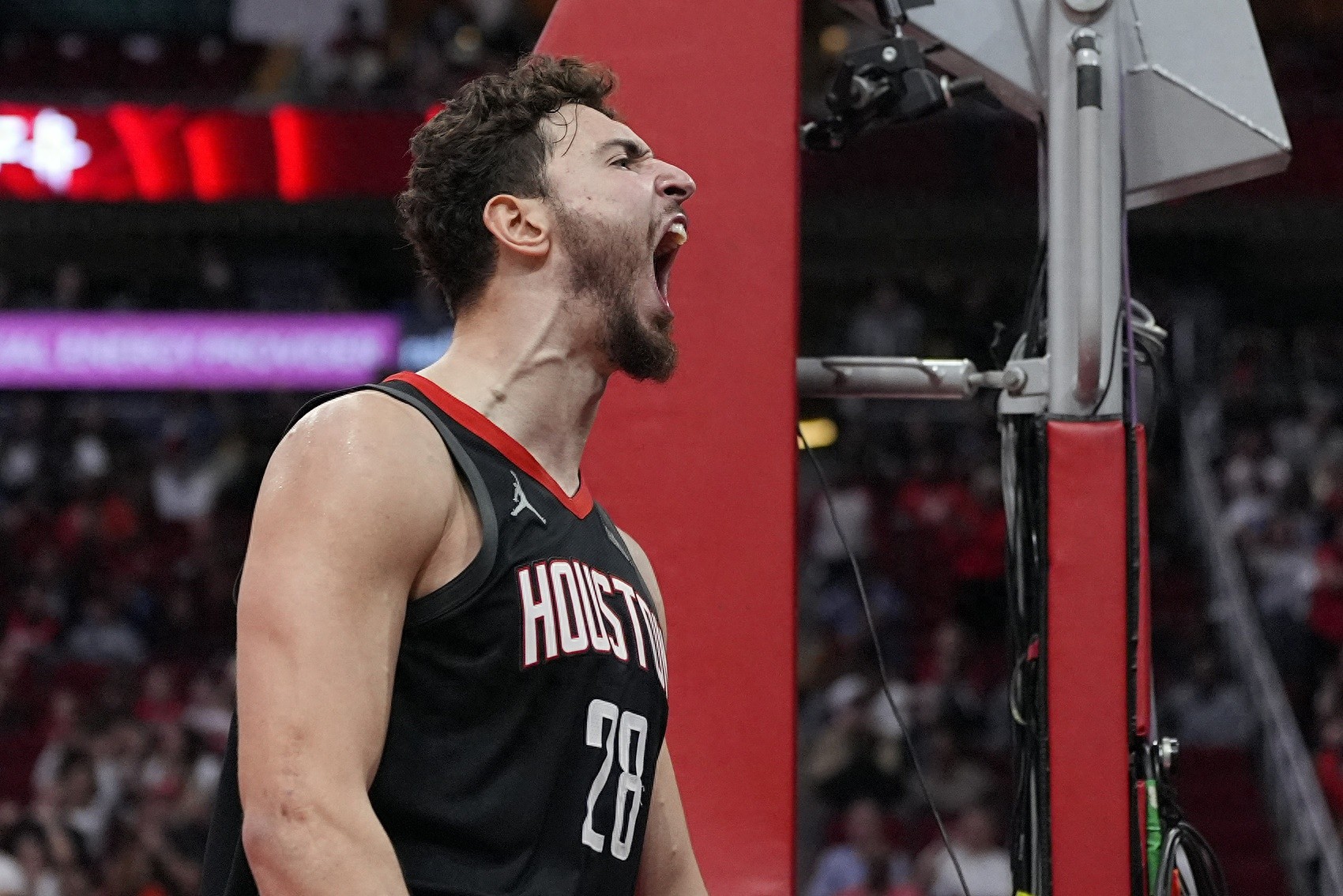 开云体育登录-火箭后卫受伤意外影响球队赛季表现