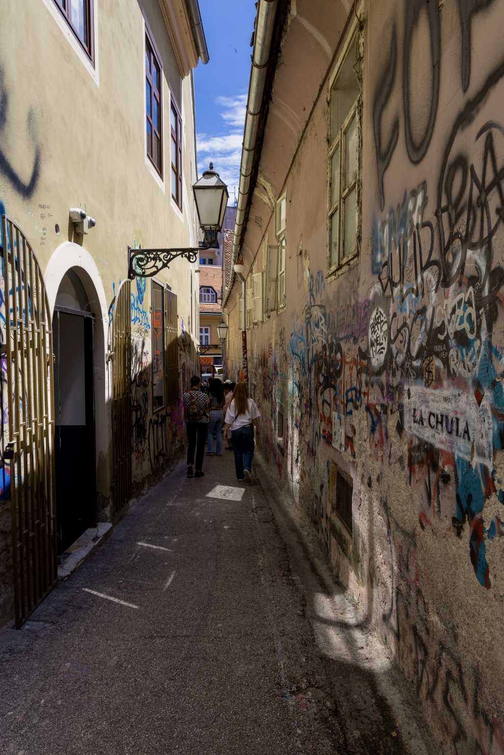 克罗地亚客场不敌斯洛文尼亚，遭遇困境的简单介绍