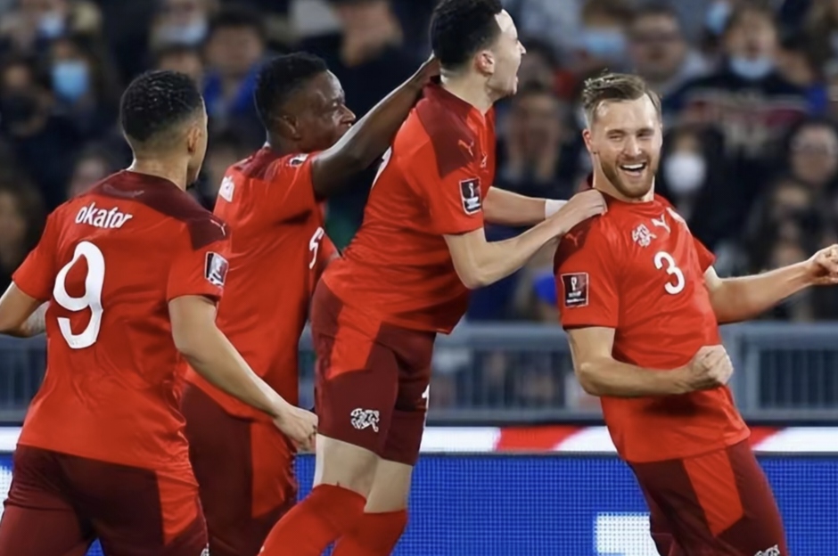 激动人心的比赛，全场都被球迷沸腾！