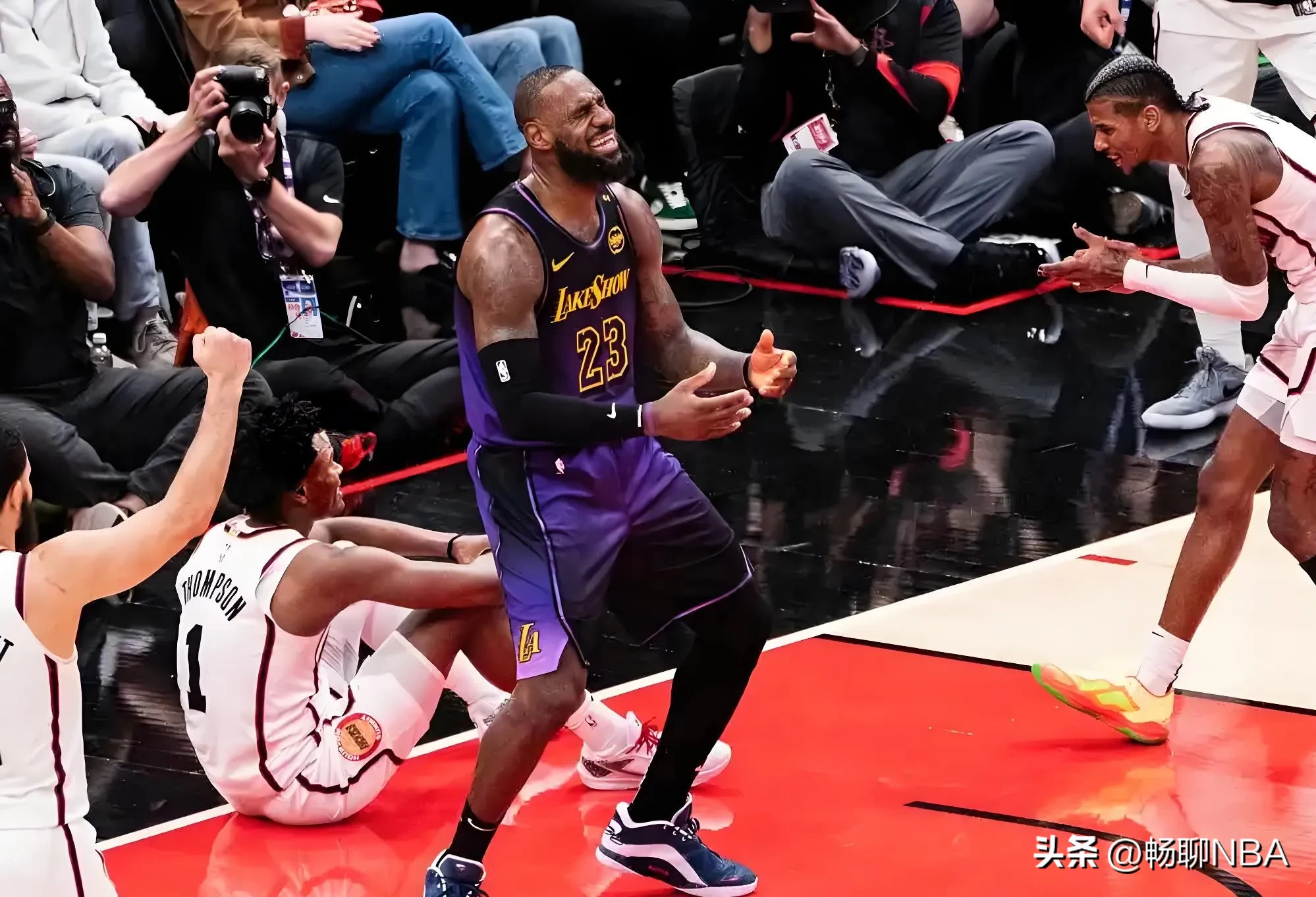 开云体育APP下载-火箭队力克湖人，系列赛战平