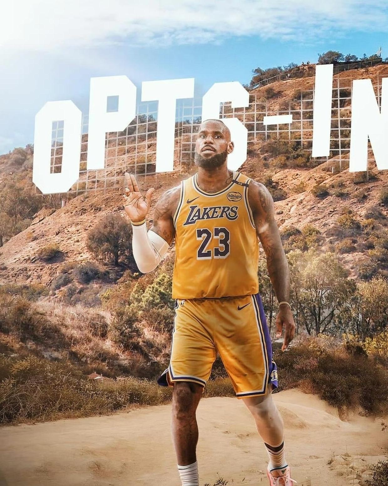 开云体育平台APP-詹姆斯返回骑士复出首秀表现神勇