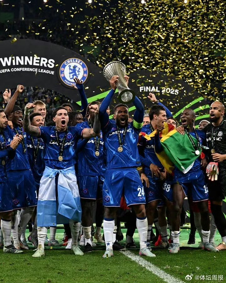 切尔西继续领跑积分榜,战胜伯恩茅斯 切尔西继续领跑积分榜,战胜伯恩茅斯