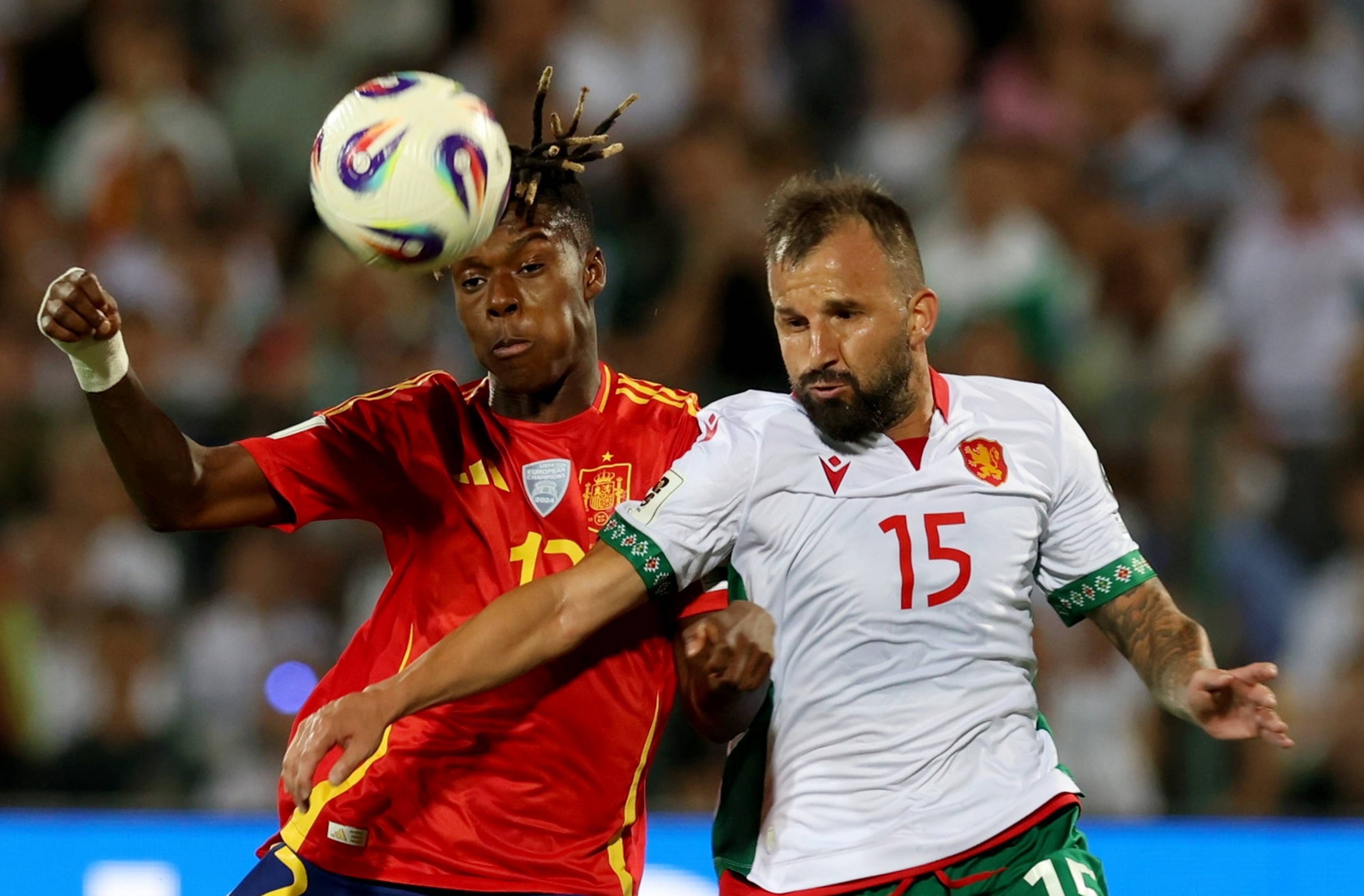 开云下载-包含里昂完胜阿根廷，奥亚尔萨瓦尔刷新纪录的词条