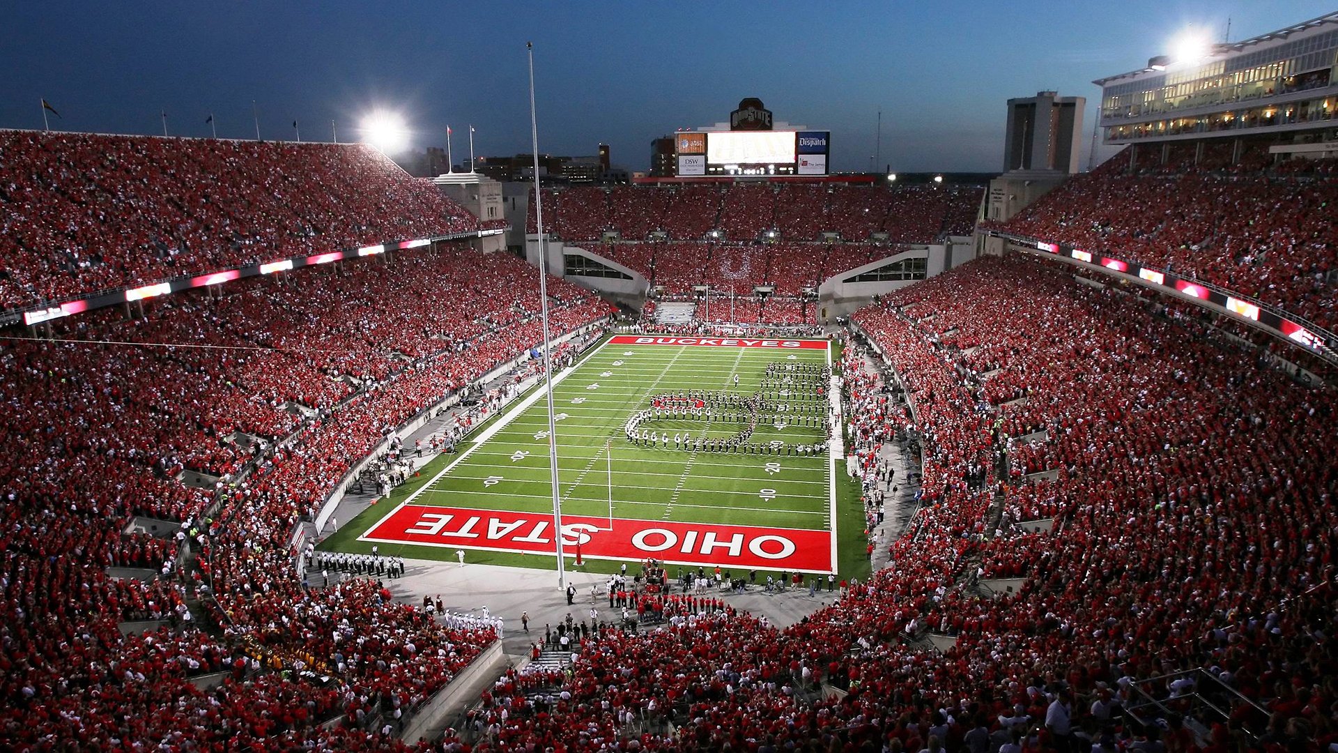 炮火覆盖与星光突围，热火如何用十人轮转，反衬赵继伟一人的篮球史诗